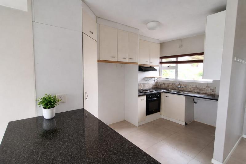2 Bedroom Property for Sale in Green Point Western Cape